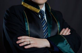 Saxta vəkil ifşa olundu, iki min manat cərimələndi