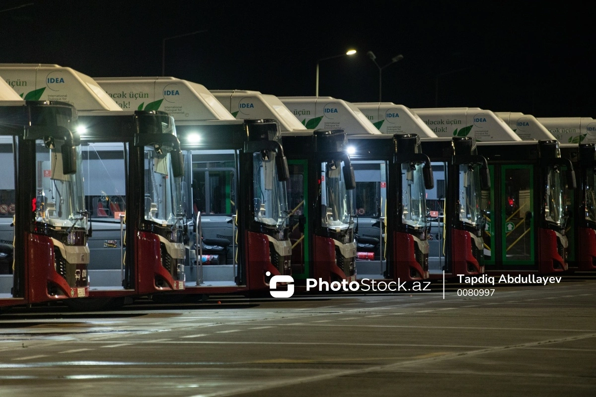 В Баку украли катализаторы автобусов BakuBus: компании нанесен значительный ущерб