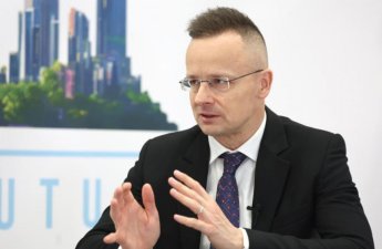 Siyarto Ukraynanı Macarıstandakı seçkilərə müdaxilənin ağır nəticələri barədə xəbərdar edib