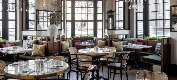 В Баку владелец ресторана задержан за невыплату зарплаты 20 работникам