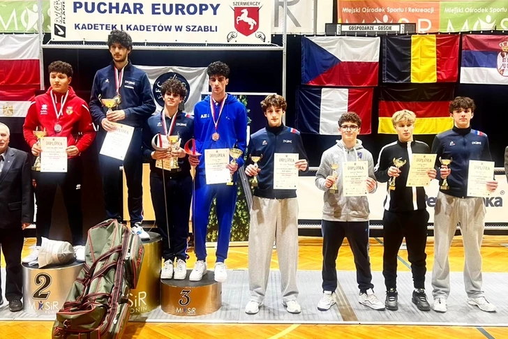 Азербайджанский фехтовальщик стал бронзовым призером Cadet Circuit в Польше-ФОТО