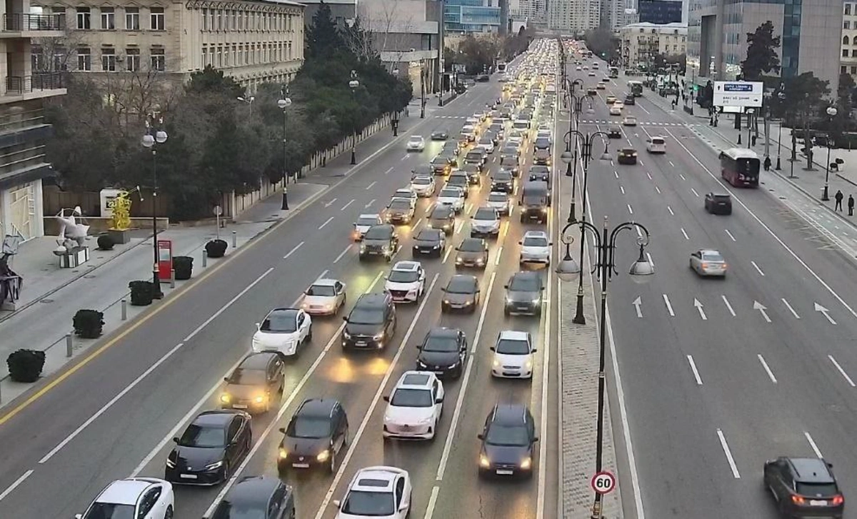 Bakının bu küçələrində sıxlıq var - SİYAHI