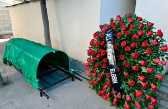 Tanınmış cərrah vəfat etdi - FOTO