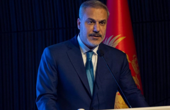 Türkiyə və Fransa XİN başçıları Rusiya-Ukrayna müharibəsini müzakirə ediblər