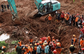 İndoneziyada torpaq sürüşməsi nəticəsində ölənlərin sayı 48 nəfərə çatıb