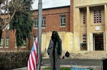 ABŞ-ın İrandakı 47 il öncə dağıdılmış keçmiş səfirliyinin binasında...+VİDEO