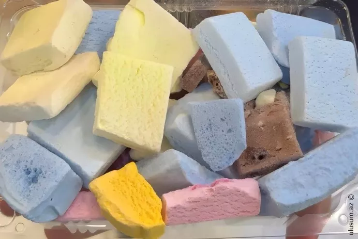 Bakıda 200 manata satılan QURUDULMUŞ DONDURMA – Tərkibində nələr var? - VİDEO