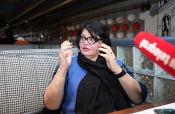 Vaqif Səmədoğlunun həyat yoldaşı: 