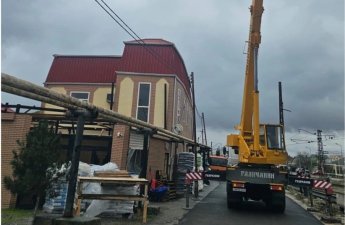 Binədə qanunsuz tikili söküldü - FOTO/VİDEO