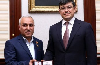 Азербайджан высоко оценил деятельность Матлаба Наджафова в Украине