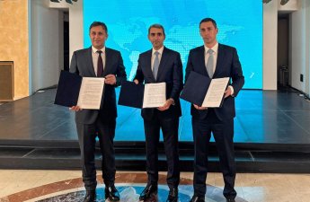 В Тбилиси подписаны договоры по БТК