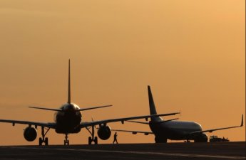 ABŞ Venesuelanın hava məkanını kommersiya aviasiyası üçün açacaq