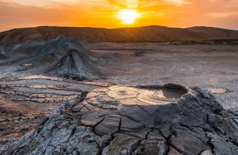 Hacıqabulda palçıq vulkanı püskürüb