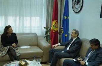 Обсуждено сотрудничество Азербайджана и Черногории в области туризма