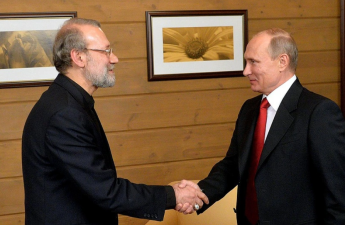 Putin Kremldə Laricani ilə görüşüb