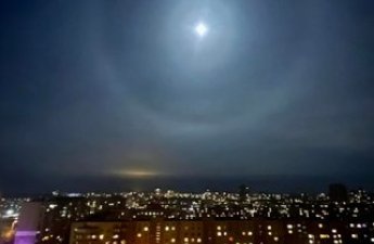 Kiyev səmasında  növbəti gözqamaşdırıcı parıltı göründü: bu nədir?..-FOTO