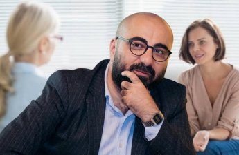 “Psixoloqa getsəm, deməli dəliyəm” düşüncəsi sovet dövründən qalıb, ona görə də..” - FOTO+ÖZƏL