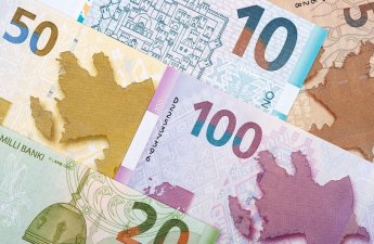 Номинальный и реальный эффективный курс азербайджанского маната в 2025 году снизились