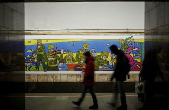 Kiyev metrosu fəaliyyətini dayandırdı