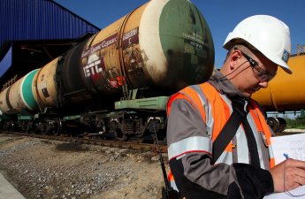 Россия вновь ограничила вывоз топлива