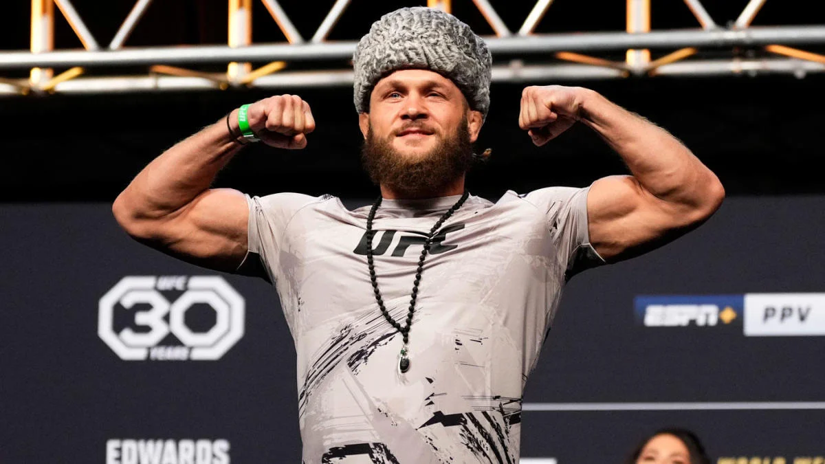 Rafael Fiziyev UFC-də növbəti döyüşə çıxır