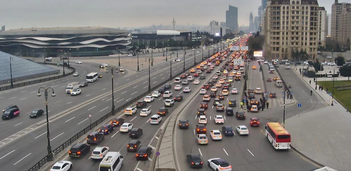 Bakının bu küçələrində sıxlıq var - SİYAHI