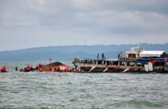 Число погибших из-за крушения парома на Филиппинах возросло до 43