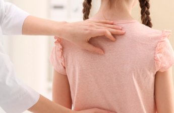 Uşaqlarda skoliozu necə müəyyən edək? - Radioloqla müsahibə