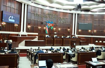 Minimum əməkhaqqı ilə bağlı Əmək Məcəlləsinə dəyişiklik edilir