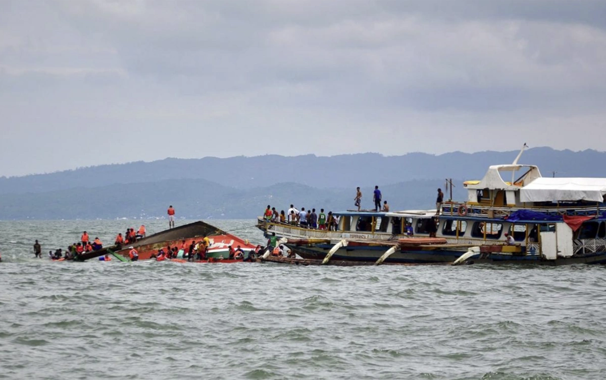 Filippində bərə qəzasında ölənlərin sayı 42 nəfərə çatıb