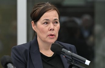 XİN rəhbəri: Qrenlandiya ABŞ-la razılığa gəlməyə ümid edir