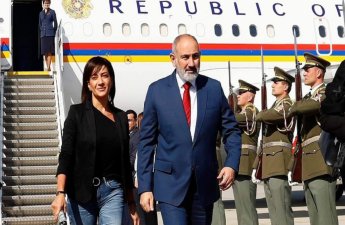 Nikol Paşinyan həyat yoldaşı ilə birlikdə BƏƏ-yə yollanıb