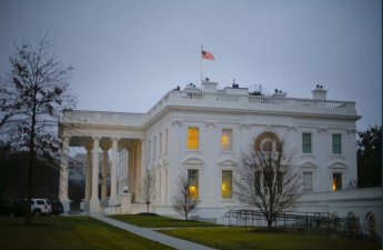 Donald Tramp Ağ Evdə Kolumbiya Prezidenti Qustavo Petronu qəbul edib