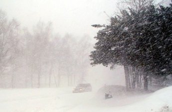 В Азербайджане наблюдается метель