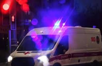 В Красноярске школьница устроила поджог, напала на учеников с молотком