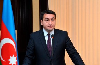 Hikmət Hacıyev Əbu-Dabidən paylaşım etdi - FOTO