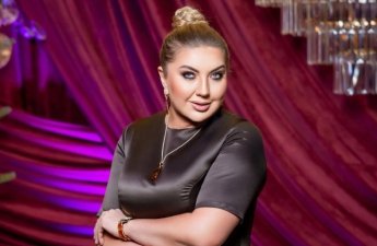 Nazilə ad gününə icazəsiz gələn musiqiçiyə əsəbiləşdi - VİDEO