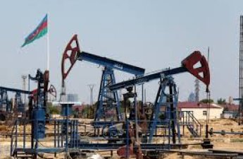 Цена азербайджанской нефти незначительно снизилась