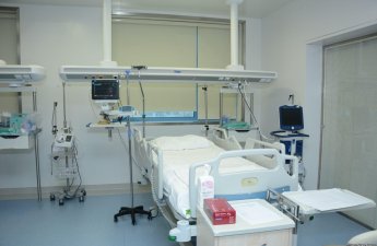 Стало известно о состоянии здоровья пострадавшей в ходе инцидента в бакинской школе