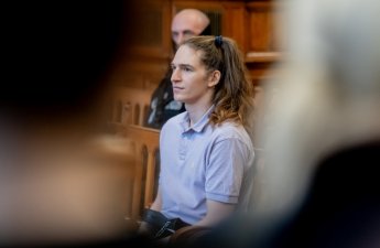 Almaniyanın daxili işlər naziri Budapeştdəki ekstremist hücumlarla bağlı açıqlama verib