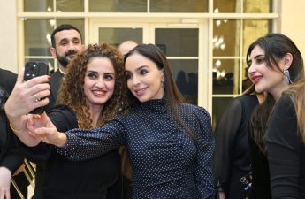Leyla Əliyeva “Qış nağılı”nın açılışında - Fotolar