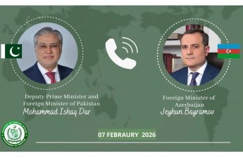 Ceyhun Bayramov pakistanlı həmkarına zəng etdi