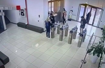 Müəllimini güllələməkdə təqsirli bilinən şagird həbs olundu