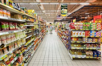 В Армении предложили кормить бедных просроченными продуктами