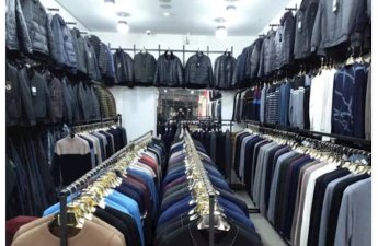 Азербайджан сократил расходы на импорт одежды из Турции на 12%