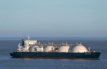 Британия запретит морские услуги перевозчикам российского СПГ в конце 2026 года