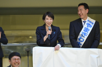 KİV: Takaiçinin hakim bloku seçkilərdə qalib gəlir