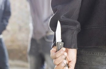 Şəmkirdə 15 yaşlı oğlan bıçaqlandı