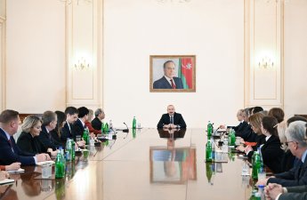 Ильхам Алиев принял делегацию Торговой палаты США