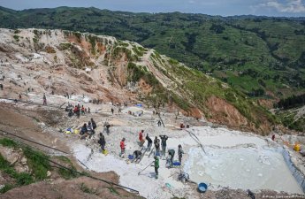 В ДР Конго более 10 человек погибли при оползне на шахте
